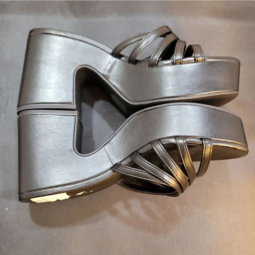 Brand New Soda Holme-S Platform Mule Sculptural Block Heel Sandal — image 5 of 8